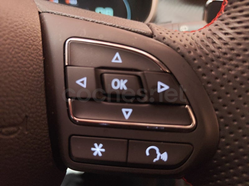 Mg Zs 2024 — photo 6