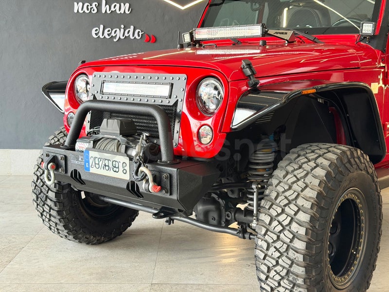 Jeep Wrangler 2011 — photo 7