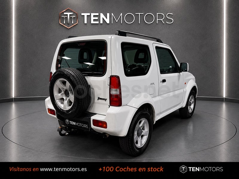 Suzuki Jimny 2011 — photo 4