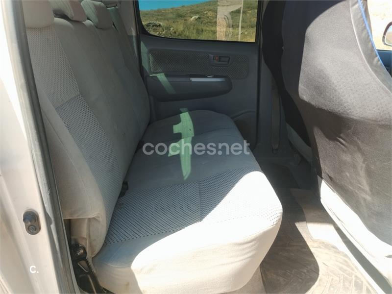 Toyota Hilux 2008 — photo 6