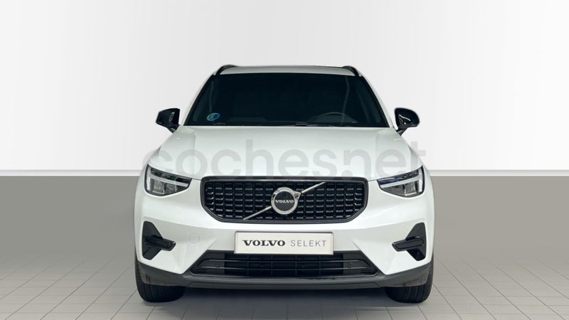 Volvo Xc40 2025 — photo 2