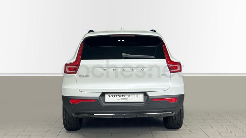 Volvo Xc40 2025 — photo 3