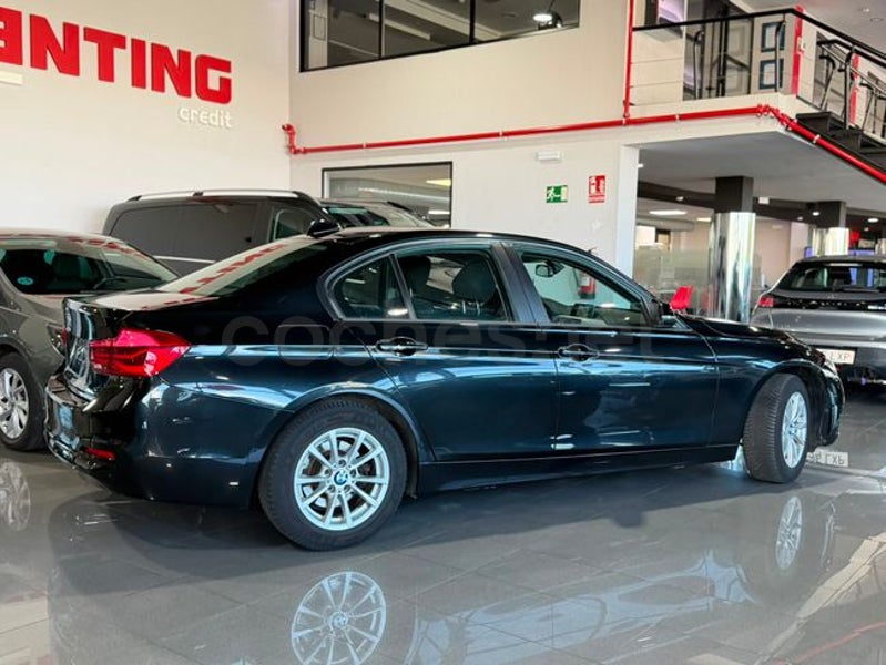 Bmw Serie 3 2018 — photo 3
