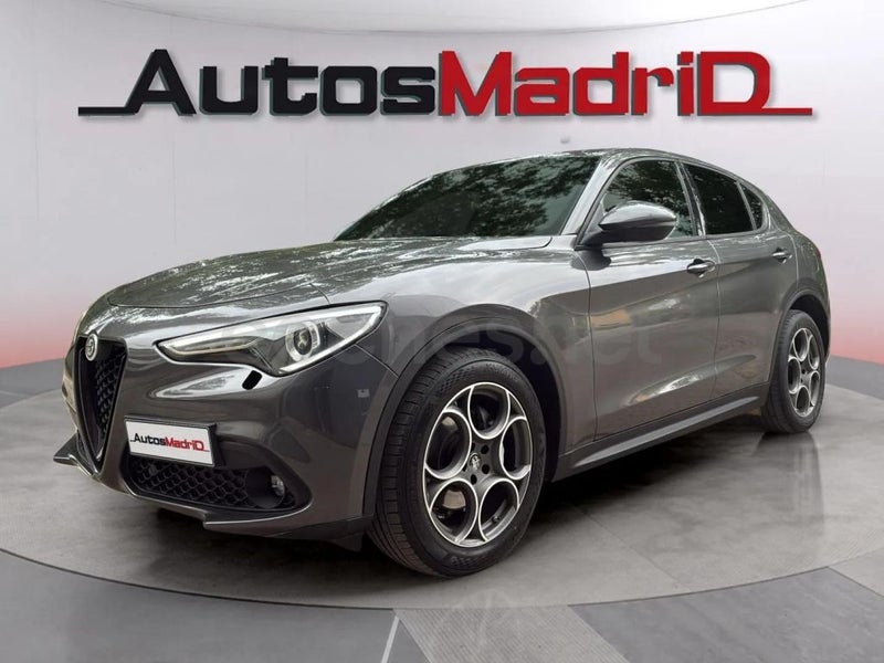 Alfa Romeo Stelvio 2022 — photo 3