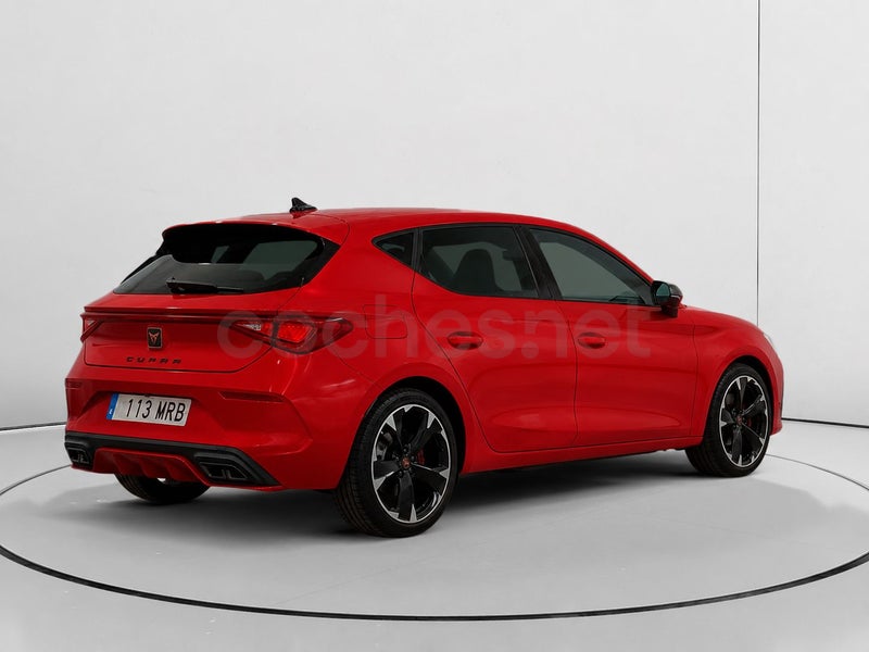Cupra León 2024 — photo 3