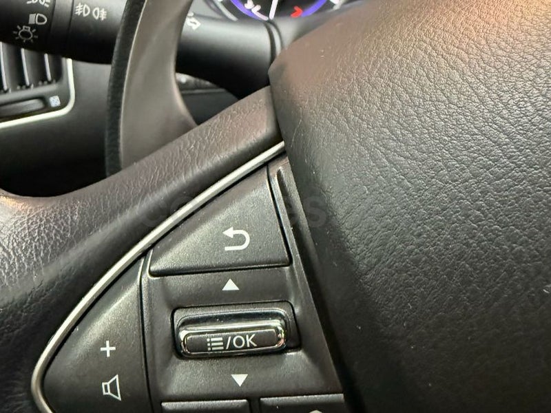 Infiniti Q50 2017 — photo 7