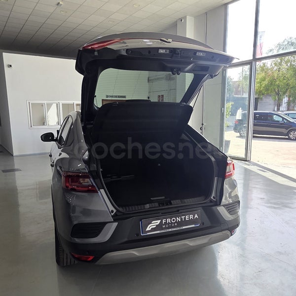 Renault Arkana 2023 — photo 8