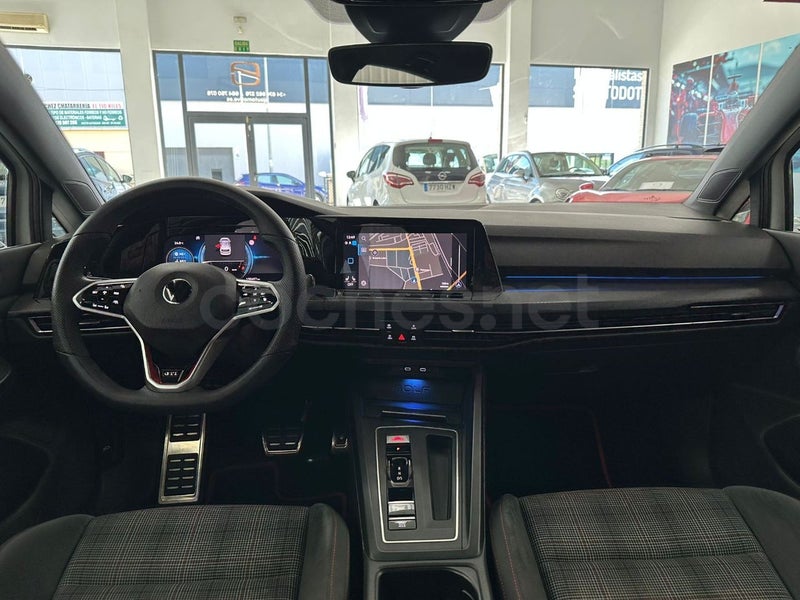 Volkswagen Golf 2022 — photo 7