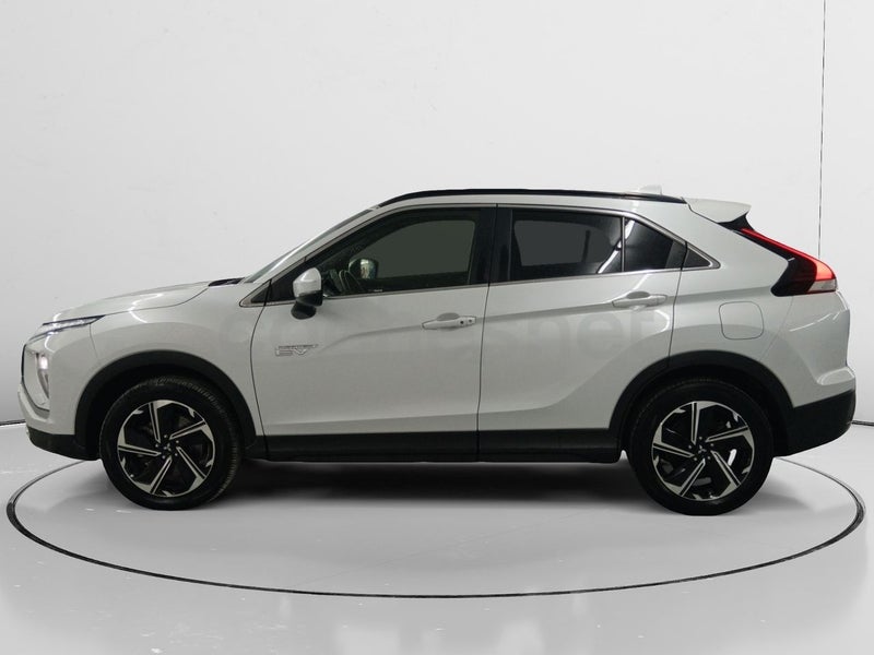 Mitsubishi Eclipse Cross 2022 — photo 6