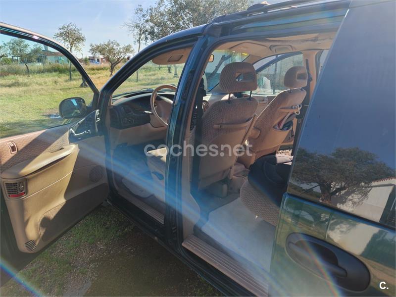 Chrysler Voyager 1998 — photo 6