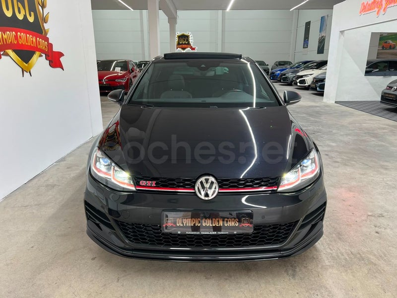 Volkswagen Golf 2020 — photo 3