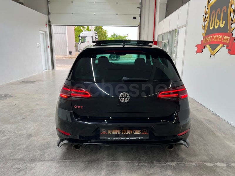 Volkswagen Golf 2020 — photo 8