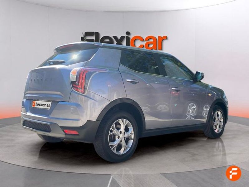Ssangyong Tivoli 2024 — photo 3