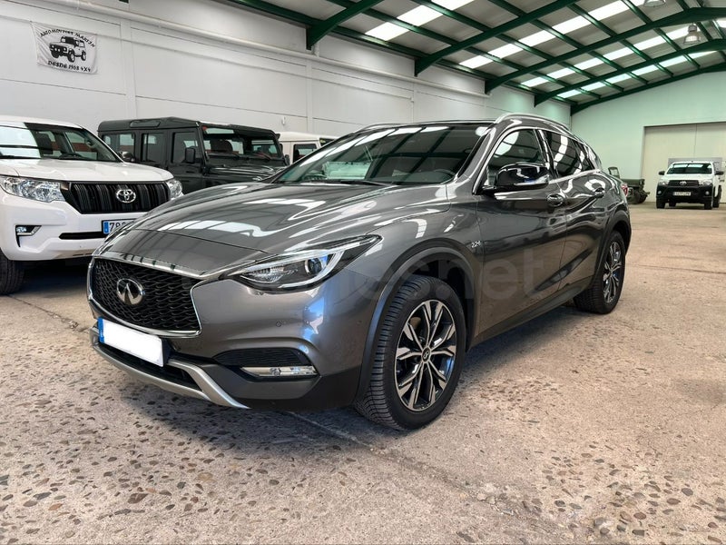 Infiniti Q30 2019