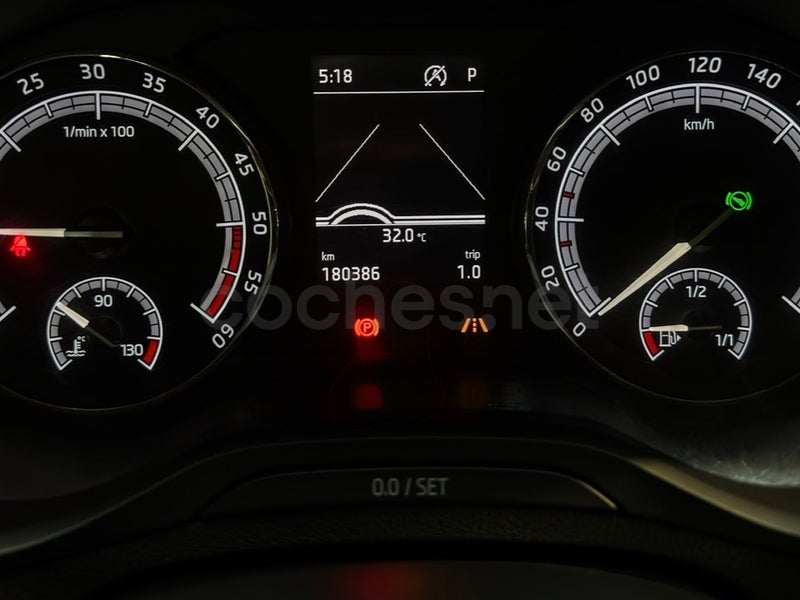 Skoda Karoq 2019 — photo 2