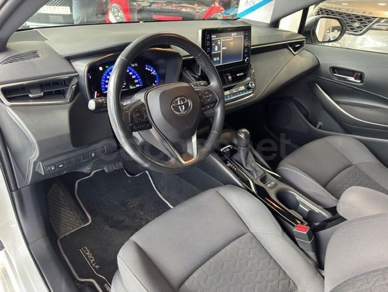 Toyota Corolla 2023 — photo 8