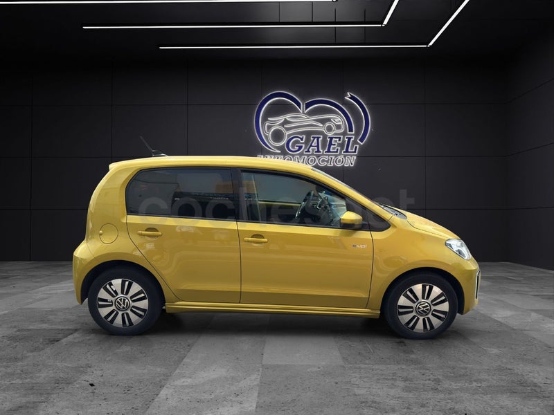 Volkswagen E-up! 2020 — photo 4