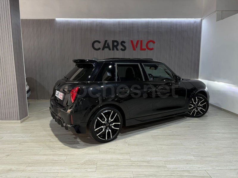 Mini Cooper 2026 — photo 2