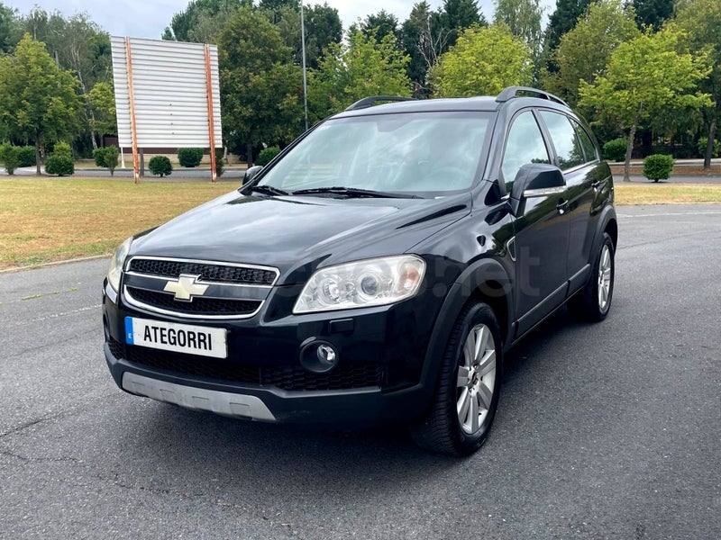 Chevrolet Captiva 2010 — photo 2