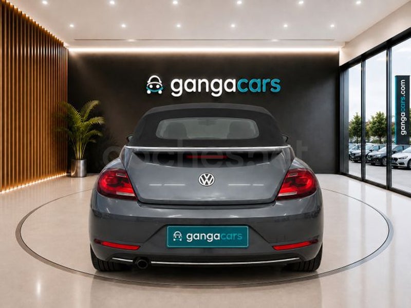 Volkswagen Beetle 2019 — photo 6