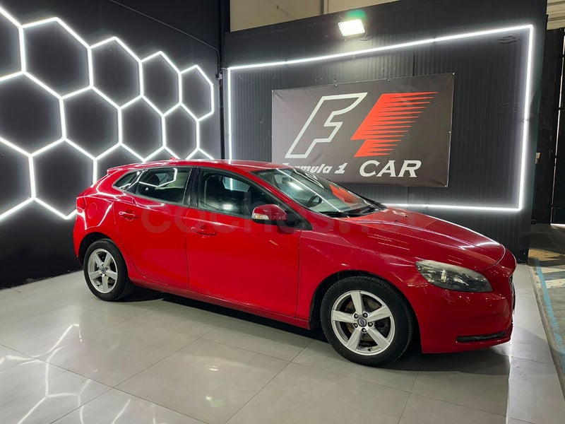 Volvo V40 2016