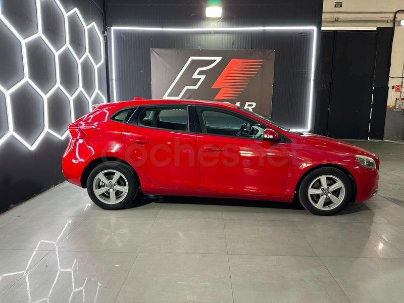Volvo V40 2016 — photo 5