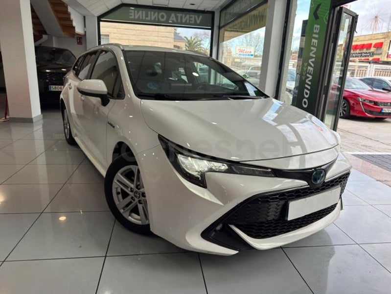 Toyota Corolla 2021 — photo 3