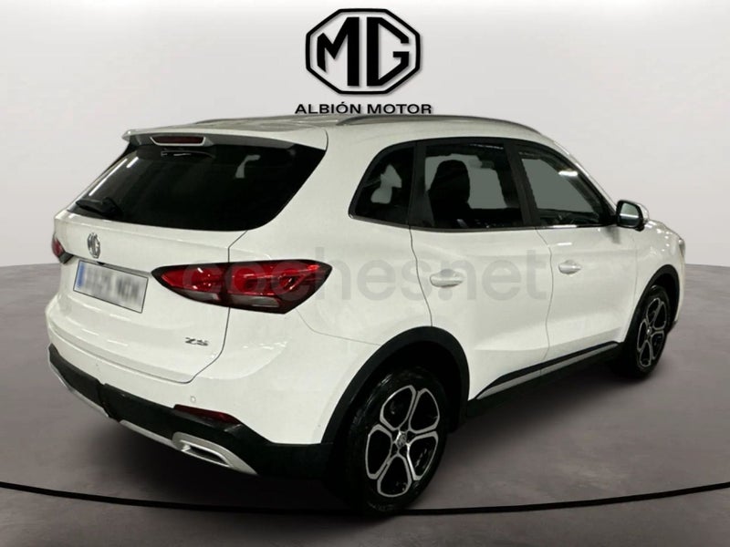 Mg Zs 2025 — photo 4