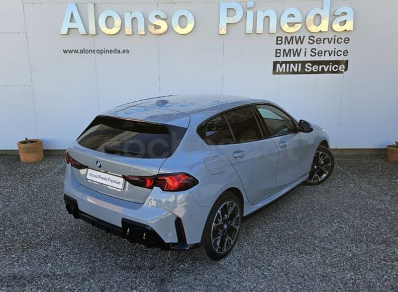 Bmw Serie 1 2025 — photo 2
