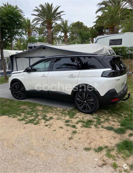 Peugeot 5008 2017 — photo 2