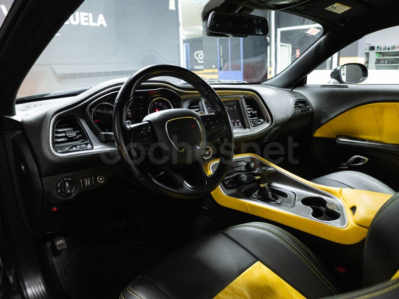Dodge Challenger 2023 — photo 8