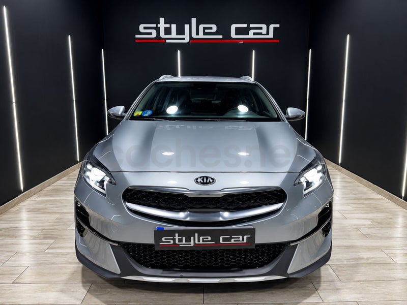 Kia Xceed 2021 — photo 2