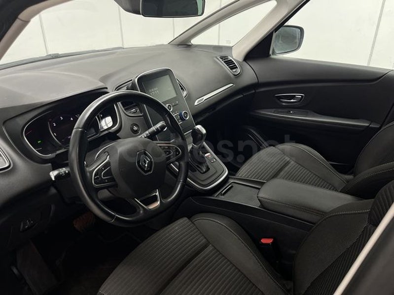 Renault Grand Scénic 2018 — photo 7