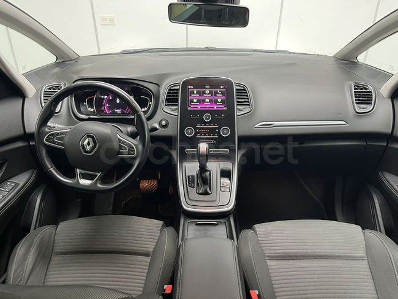 Renault Grand Scénic 2018 — photo 8