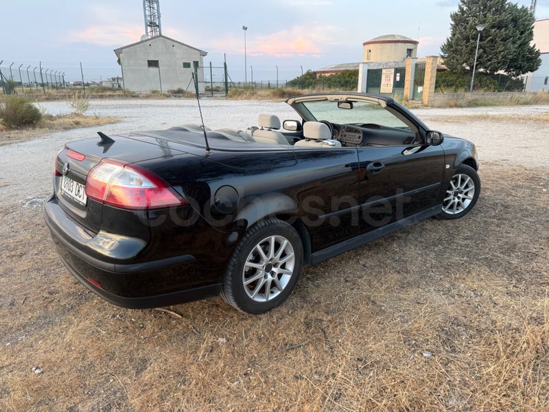 Saab 9-3 2005 — photo 2