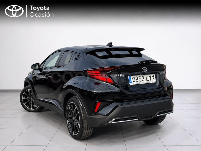 Toyota C-hr 2022 — photo 2