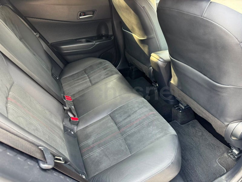 Toyota C-hr 2022 — photo 6