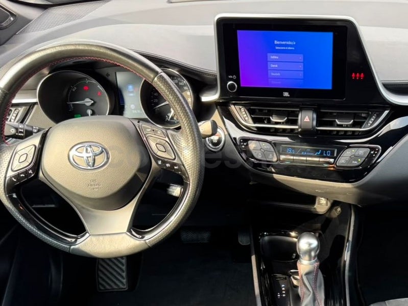 Toyota C-hr 2022 — photo 8