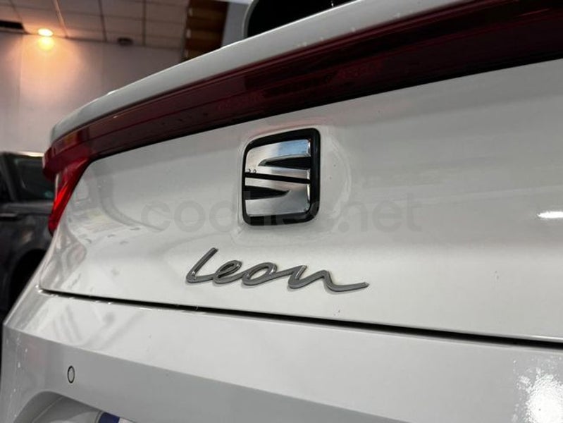 Seat León 2021 — photo 3