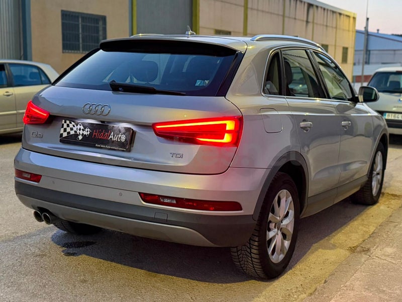 Audi Q3 2016 — photo 3