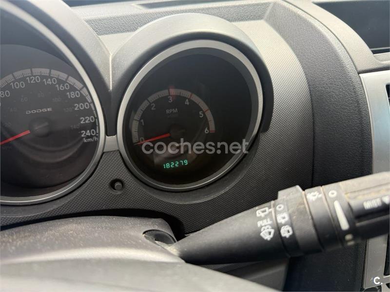Dodge Nitro 2009 — photo 7