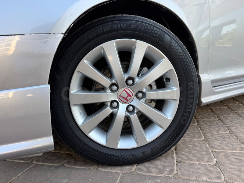 Honda Civic 2005 — photo 5
