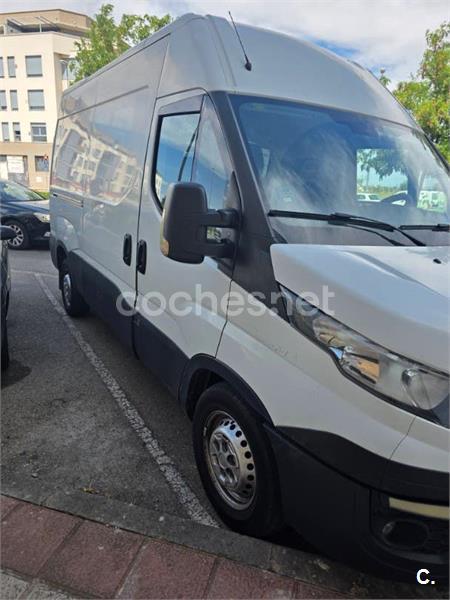 Iveco Daily 2012 — photo 2
