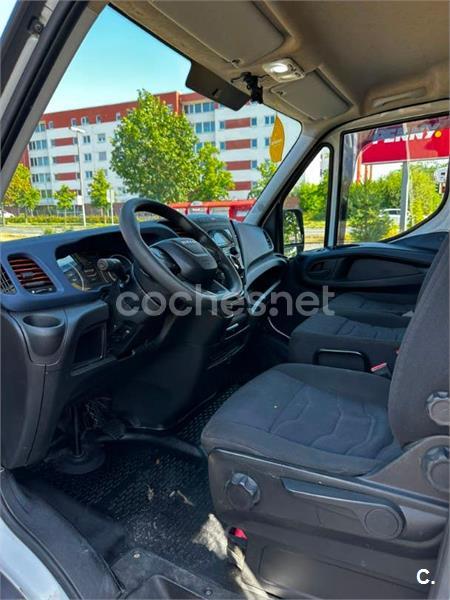 Iveco Daily 2002 — photo 2