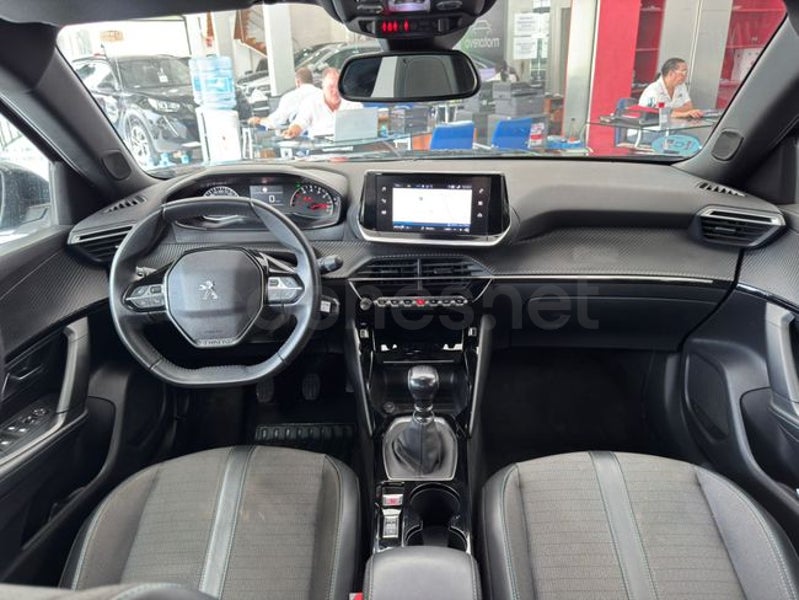 Peugeot 2008 2023 — photo 8