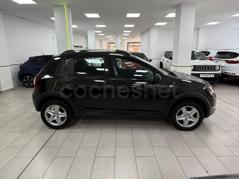 Dacia Sandero 2016 — photo 5