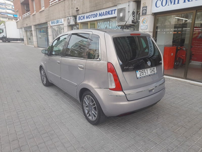 Lancia Musa 2008 — photo 6