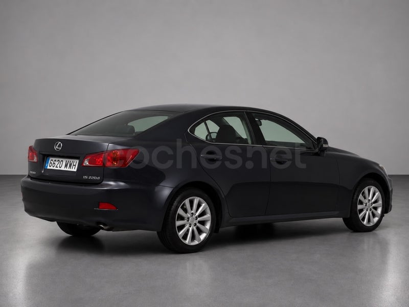 Lexus Is 2010 — photo 4