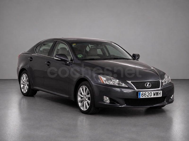 Lexus Is 2010 — photo 5