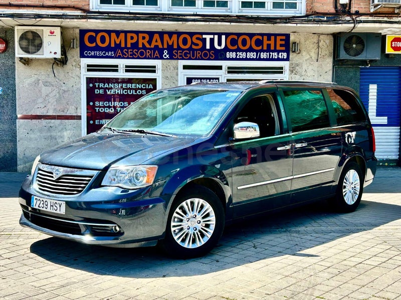 Lancia Voyager 2014